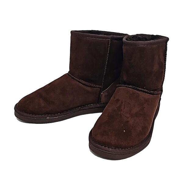 Lamo Womens's Classic 6" Tall Premium Faux Fur Brown Fashion Winter Boot Size 7 - Picture 1 of 8